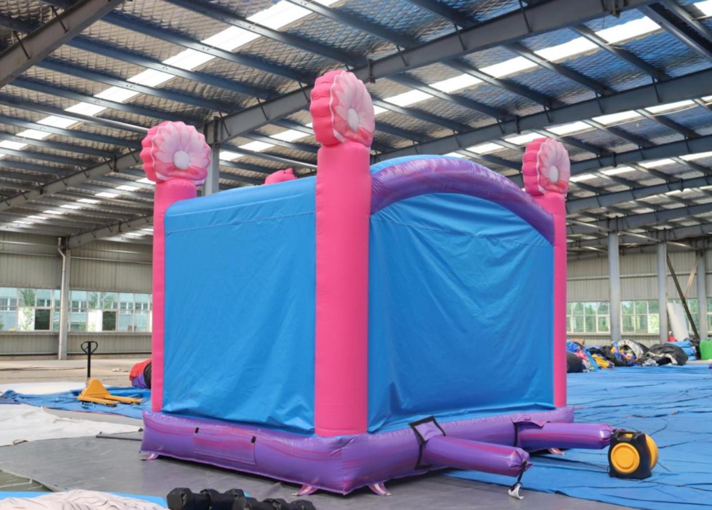 MEERJUNGFRAUEN HÜPFBURG – Bild 4