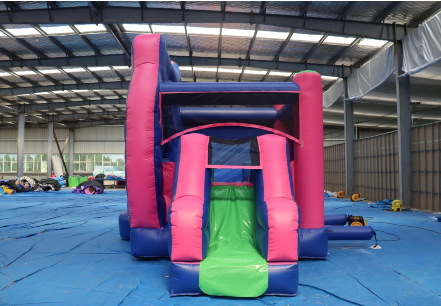 STITCH HÜPFBURG – Bild 6